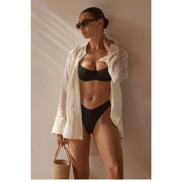 MONDAY Swimwear Monaco Linen Shirt in green small - Picture 11 of 11